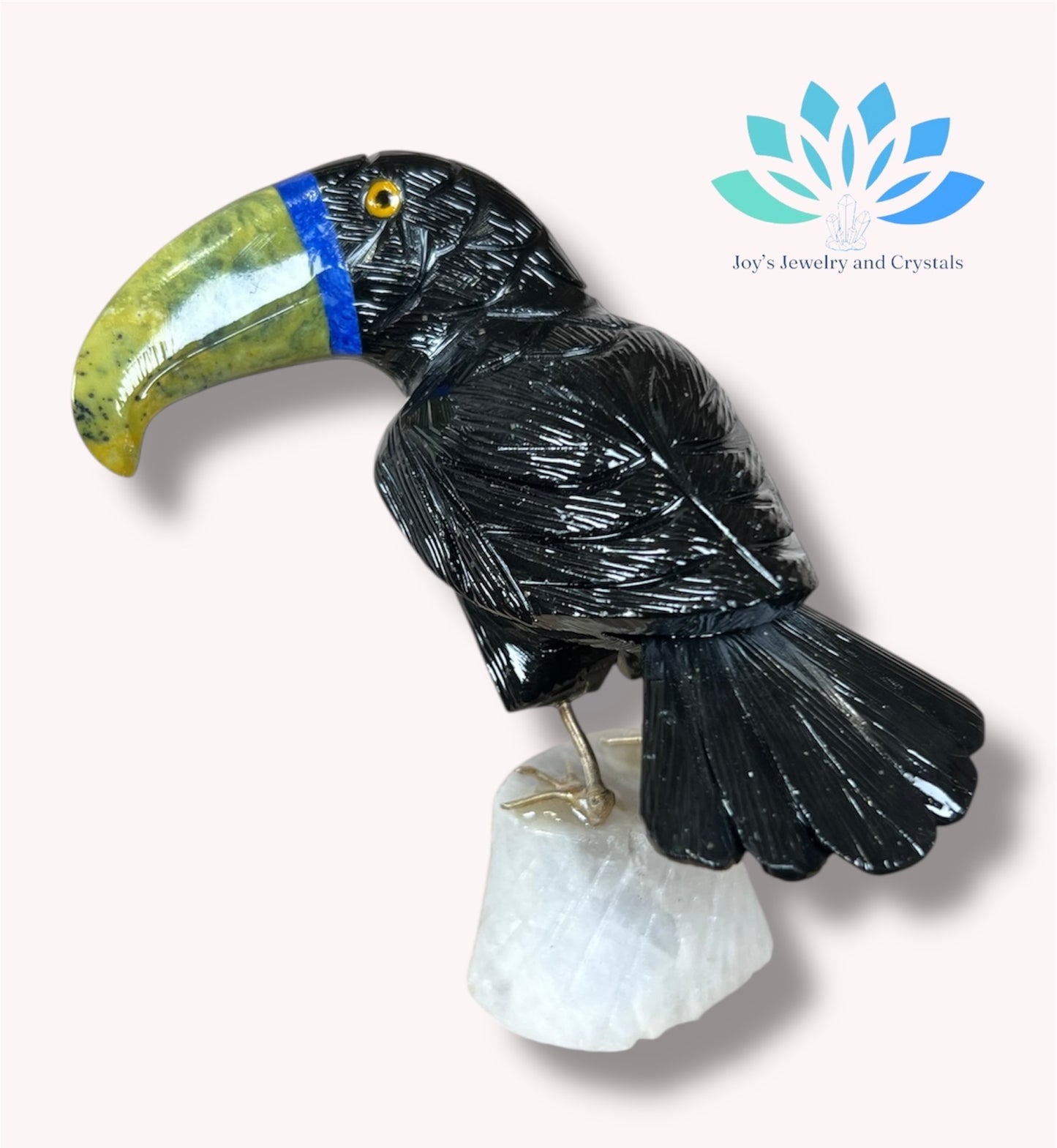 Handmade Crystal Birds Carvings from Perú