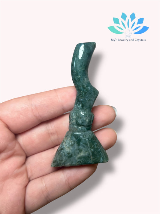 Moss Agate Broom Carving