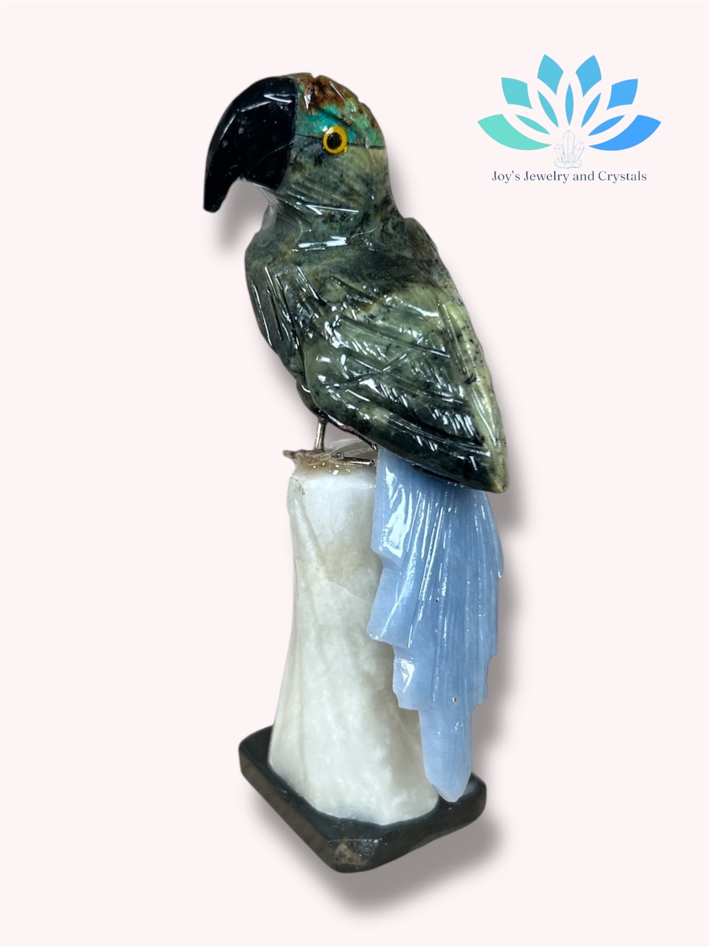 Handmade Crystal Birds Carvings from Perú