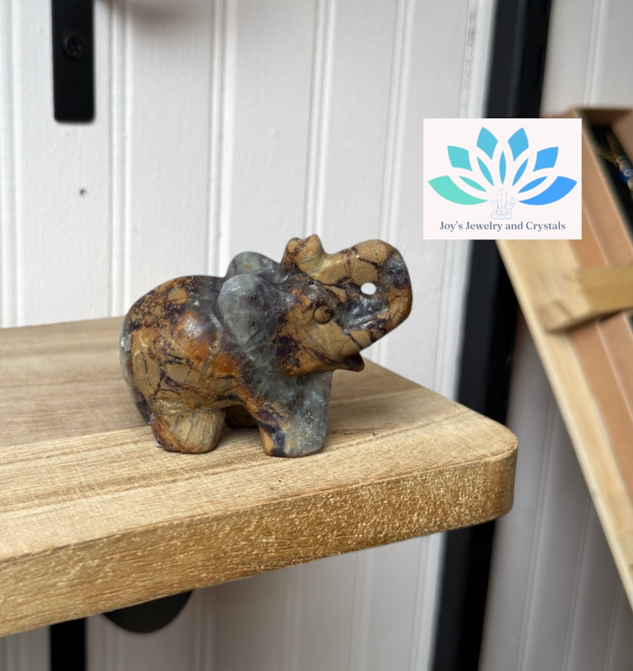 Medium Elephants Carvings