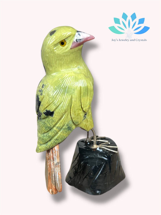 Handmade Crystal Birds Carvings from Perú